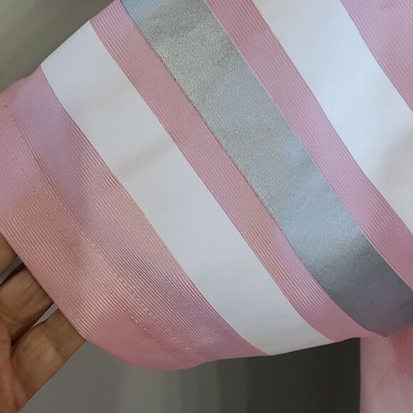 Earthletics pink jersey top size‎ XL. V NECK..GOOD USED CONDITION. - Picture 3 of 8